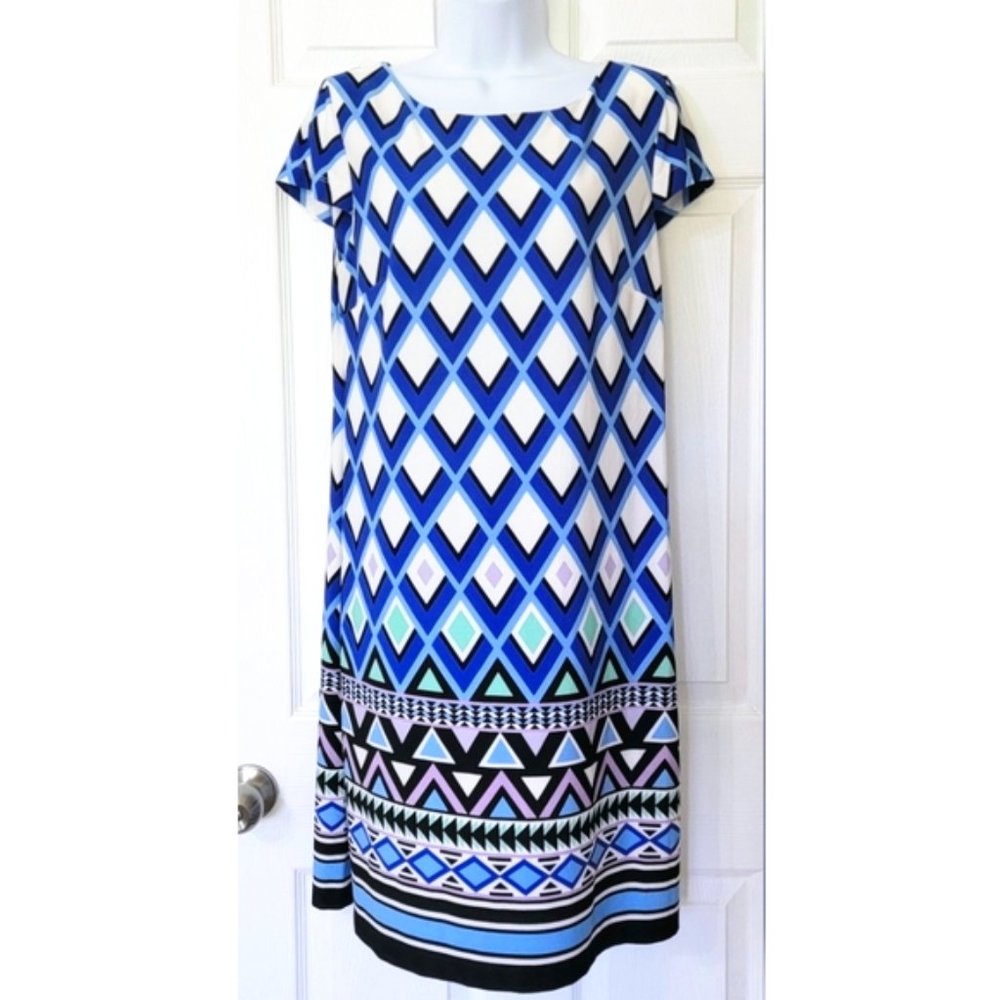 EUC Geometric Pattern Shift Mini Dress w/Cap Sleeves in Blue & White